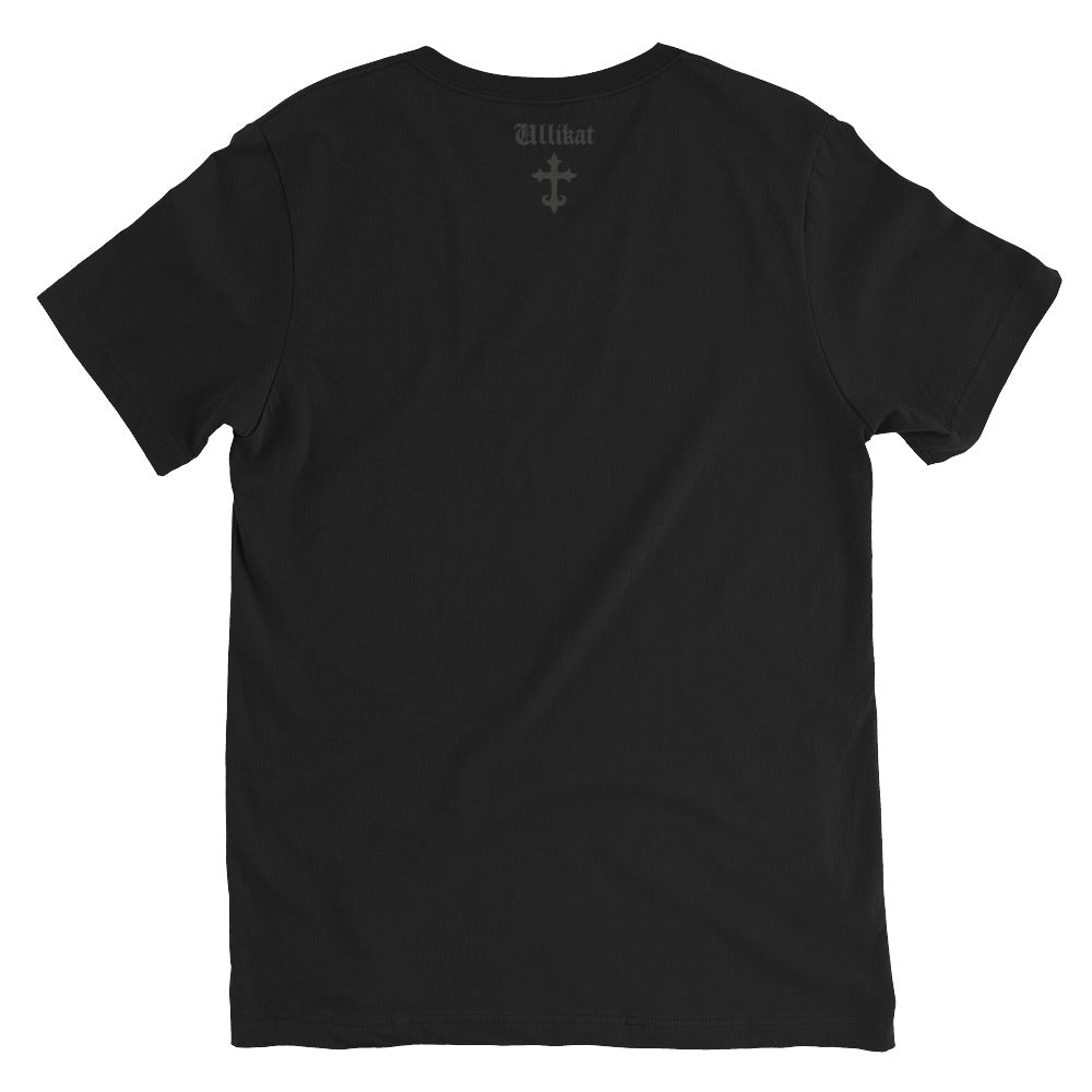 UH V-NECK LOGO SHIRT